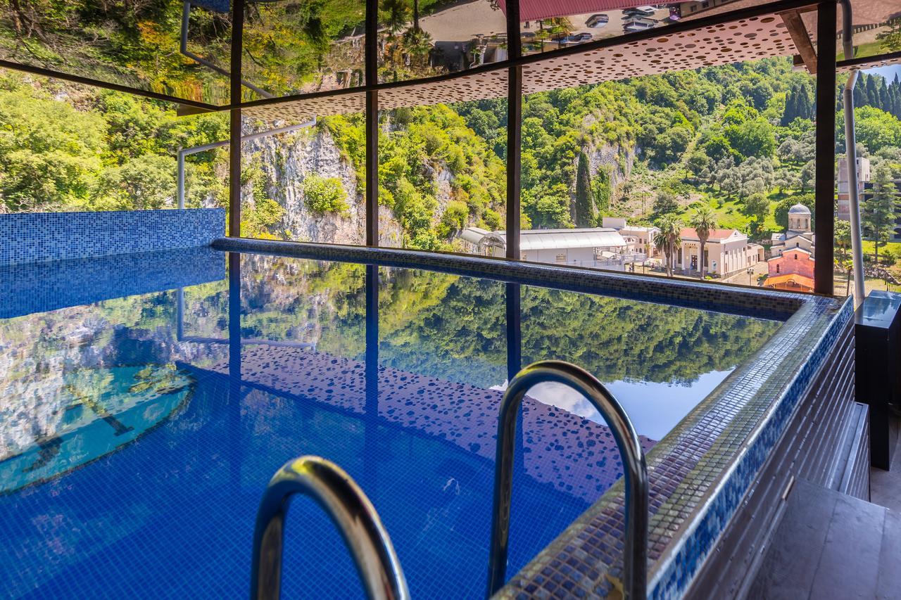 Hotel Grand Afon New Athos エクステリア 写真